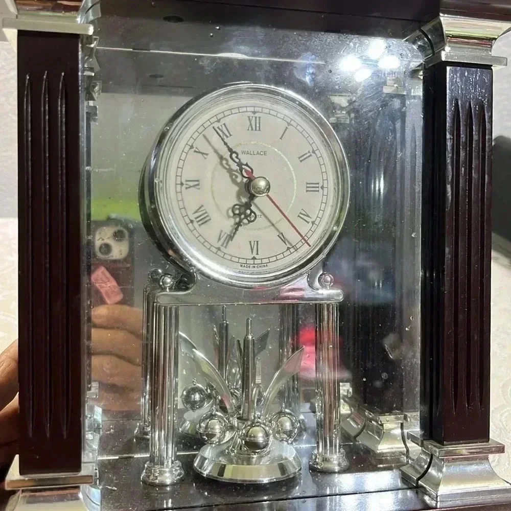 Wallace Silver Smith vintage clock M
